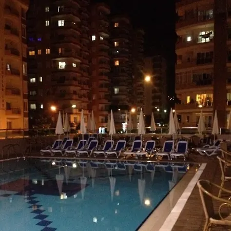 Sunstar אתר נופש 4*